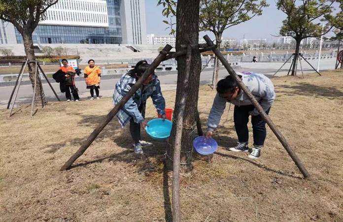 2A8F14ECE5B82A501F3153D5418DFFB1